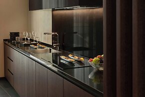 Dorothea Hotel, Budapest, Autograph Collection