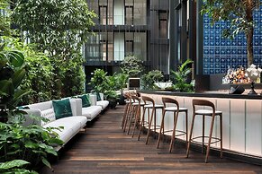 Dorothea Hotel, Budapest, Autograph Collection