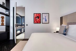 Dorothea Hotel, Budapest, Autograph Collection