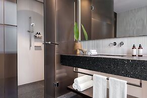 Dorothea Hotel, Budapest, Autograph Collection