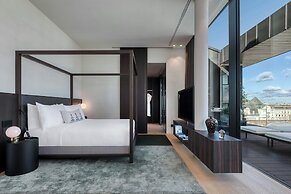 Dorothea Hotel, Budapest, Autograph Collection