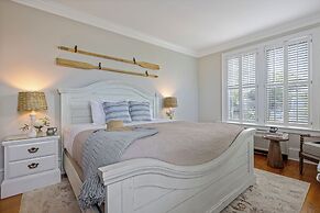 Tranquil House Inn