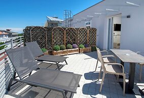 B&B Primrose Residence Hotel