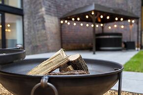 The Tunnel at Bridge Lake Farm and Fishery