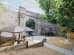 The Tunnel at Bridge Lake Farm and Fishery
