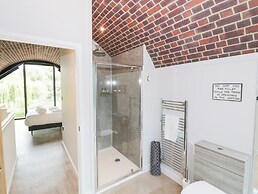 The Tunnel at Bridge Lake Farm and Fishery