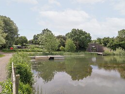 The Tunnel at Bridge Lake Farm and Fishery