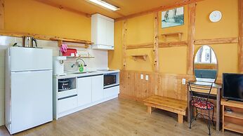 Jeju Jeonwonsaenghwal Diorem Pension