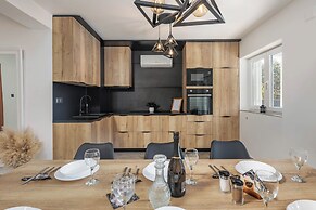 Pool House Beba Tribalj Lake