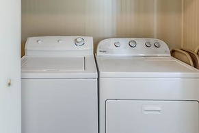 North Carolina Abode - Deck & Grill, Walk to Beach