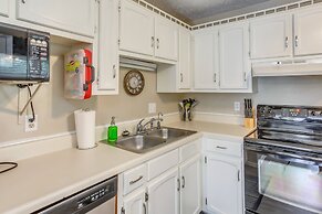 North Carolina Abode - Deck & Grill, Walk to Beach