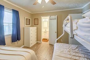 North Carolina Abode - Deck & Grill, Walk to Beach