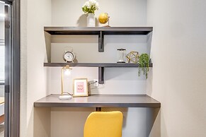 Newly Built 'corner Hideaway' 3 Mi to Texas A & M