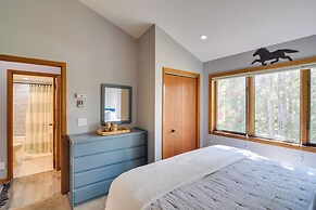 6 Mi to Winter Park: Mtn-view Condo w/ Balcony!