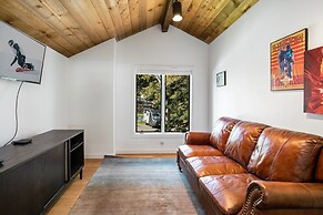 98 Ridgepoint 4 Bedroom Condo by RedAwning