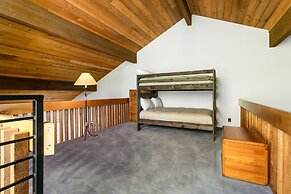 98 Ridgepoint 4 Bedroom Condo by RedAwning