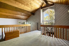 98 Ridgepoint 4 Bedroom Condo by RedAwning