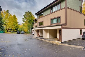 Vail Condo ~ 4 Mi to Vail Mountain Resort!