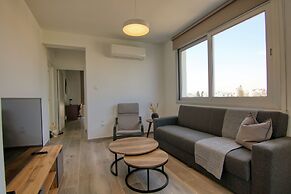 Phaedrus Living Coral Suites Aquatic