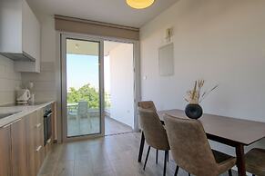 Phaedrus Living Coral Suites Aquatic