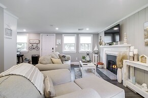 Lovely Dennis Cottage - Walk to Beach!