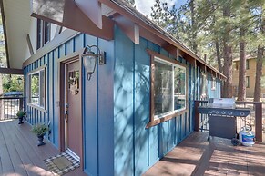 Cabin w/ Deck, Fire Pit & Big Bear Lake Access!