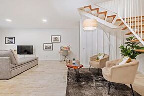 Tanoeiros Residence by An Island Apart