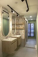 Ventiuna Hotel & Hostel