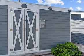 Loggerhead Inn & Suites