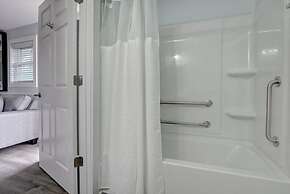 Loggerhead Inn & Suites