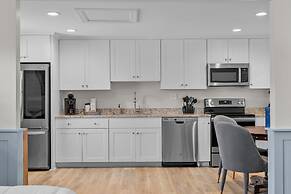 Loggerhead Inn & Suites