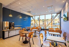 B&B HOTEL Nice Stade Riviera