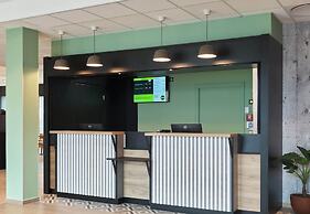 B&B HOTEL Cergy Saint-Christophe Gare