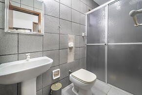 914 - Casa 3 dormitórios para 8 pessoas