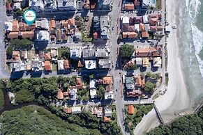 914 - Casa 3 dormitórios para 8 pessoas