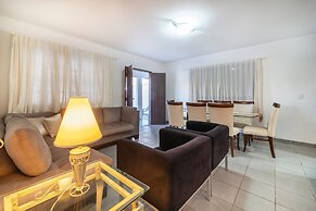 914 - Casa 3 dormitórios para 8 pessoas