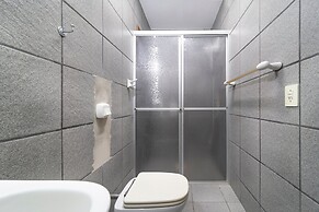 914 - Casa 3 dormitórios para 8 pessoas
