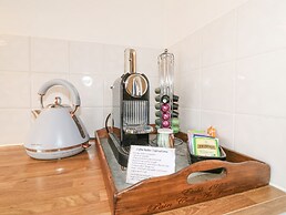 Flat 2, The Maltings