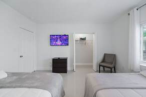 Peaceful Comfort: Comfortable Miami Home