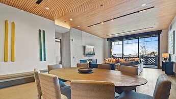 Powder Peak by Avantstay Ski In And Out