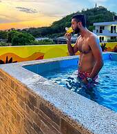 Tropical Hostel Santa Marta