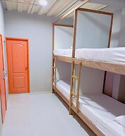 Tropical Hostel Santa Marta