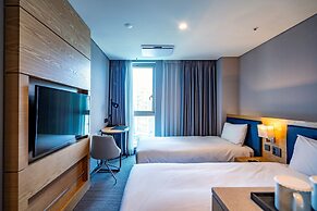 Centum Business Hotel