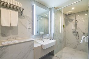 Centum Business Hotel