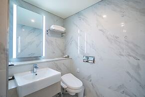 Centum Business Hotel