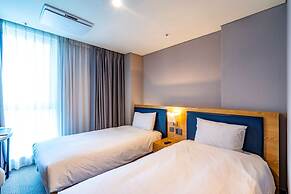 Centum Business Hotel