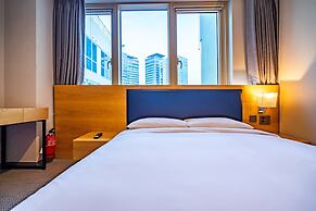 Centum Business Hotel