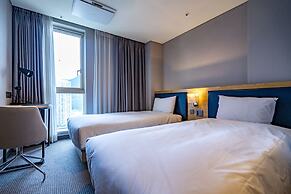 Centum Business Hotel