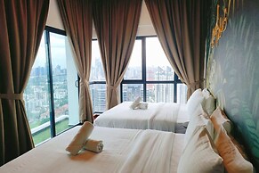 Reizz Residence by Plush