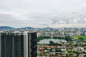 Reizz Residence by Plush